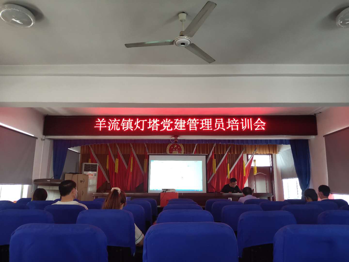 山東興源機(jī)械有限公司官網(wǎng)|起重機(jī)|行車|山東興源機(jī)械|單梁起重機(jī)|電動(dòng)葫蘆|起重配件|www.yihengjiaoyu.cn|xyqzj|xyqzj.com|興源起重機(jī)|興源|起重機(jī)行車|起重設(shè)備|起重機(jī)械